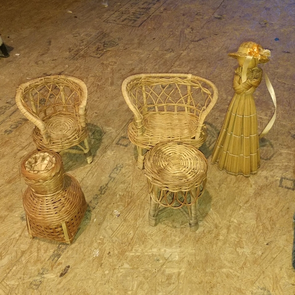 Vintage wicker miniatures - Picture 2 of 3